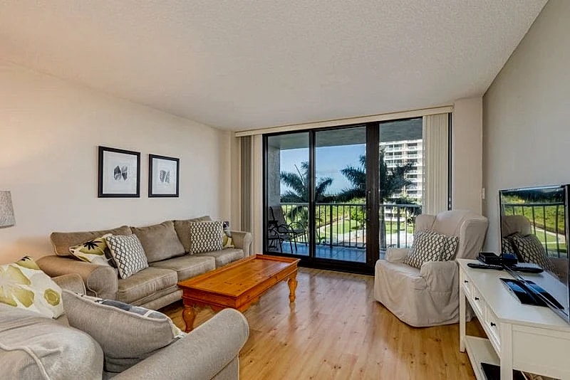 Condo with Beach views at South Seas Towers 3-410—steps from Tiger Tail Beach! in Marco Island, Florida, United States — photo 2