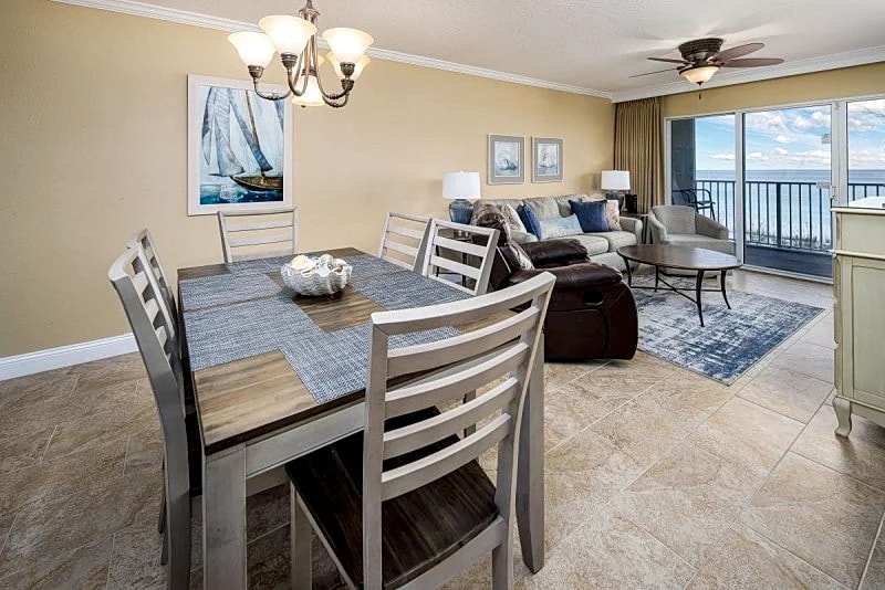 Gulf Dunes 302: Relaxing beach getaway, WIFI,pool,tennis,BBQ,FREE BCH SV in Fort Walton Beach, Florida, United States — photo 4