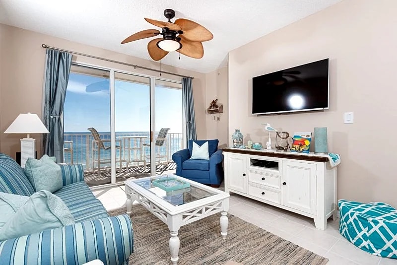 Gulf Dunes 608: beautiful 2 bedroom, BEACH FRONT - OUTSTANDING VIEWS!