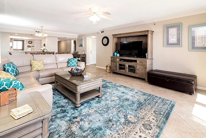 Surf Dweller 502: The Beach Is Calling And This Is The Perfect Condo! Huge! in Fort Walton Beach, Florida, United States — photo 2