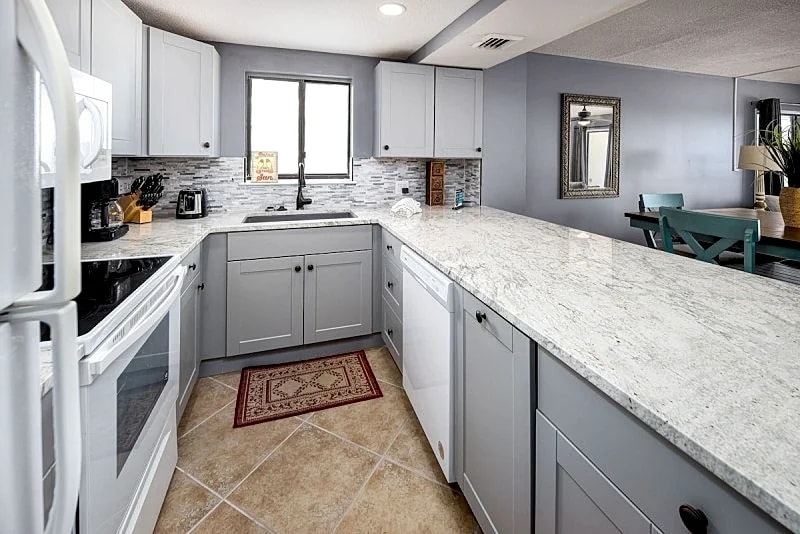 Gulfside 501: Remarkable beach front condo with updates and free extras in Fort Walton Beach, Florida, United States — photo 5