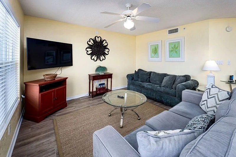 Islander 3006: Bright and cheery beach condo- WiFi,HDTV,FREE BEACH SERVICE in Fort Walton Beach, Florida, United States — photo 3