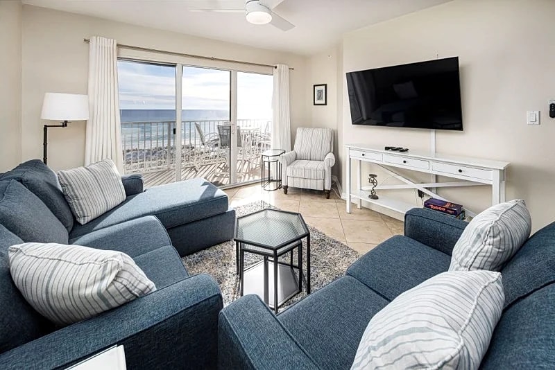 Gulf Dunes 312: Relaxing beach getaway, WIFI, pool, tennis, BBQ, FREE BCH SV