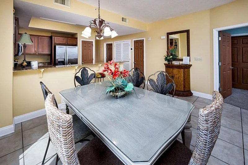 Sea Dunes 504: Spectacular Corner Unit! Spacious 3bed/ 3bath Gulf Front Unit! in Fort Walton Beach, Florida, United States — photo 5