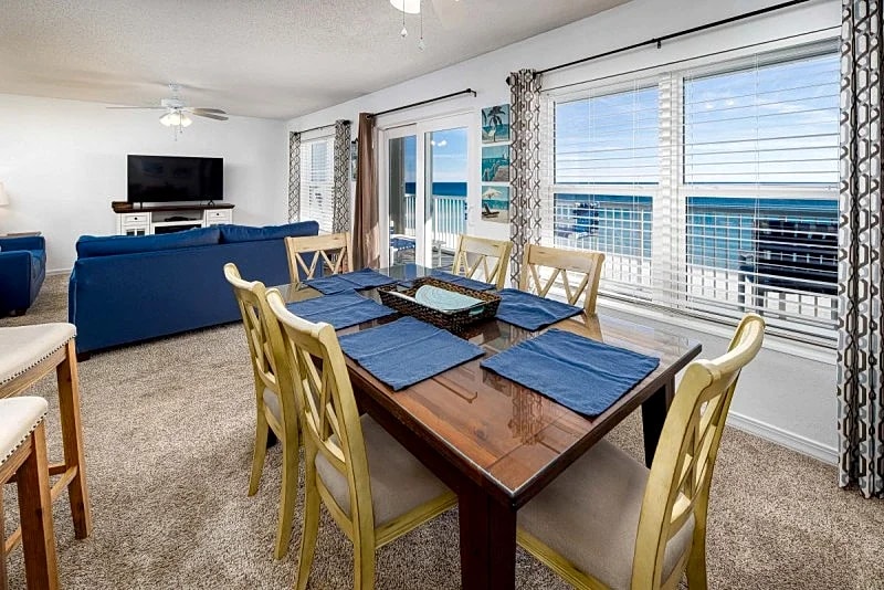 Islander 6007: *Delightful Unit with direct Gulf view*~FREE EXTRAS!~ in Fort Walton Beach, Florida, United States — photo 4