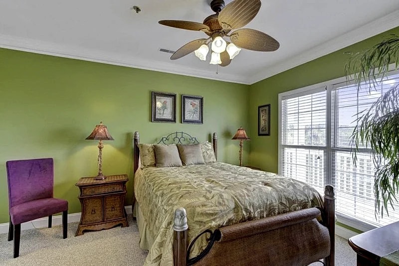 Folly Me to the Beach! Folly Beach Vacation Rental -Ocean View Condo with Pool & Easy Beach Access in Folly Beach, South Carolina, United States — photo 4