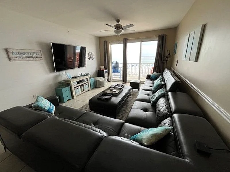 Summer Place 302: Beach Front Condo With Unforgettable Views & A Great Layout in Fort Walton Beach, Florida, United States — photo 3
