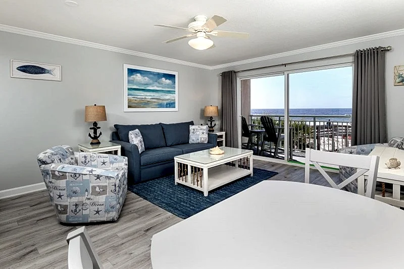Pelican Isle 202: *Must See* Remarkable beach front unit. WiFi,Pool, Hot tub in Fort Walton Beach, Florida, United States — photo 3