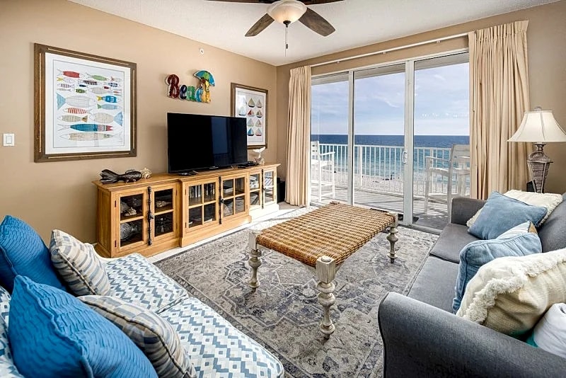 Gulf Dunes 510: Beautiful beach front corner unit, pools, & FREE BCH SVC! in Fort Walton Beach, Florida, United States — photo 2