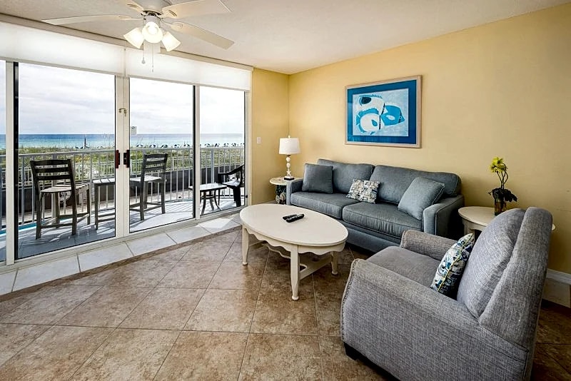 Island Princess 208: Gorgeous Beach Front, Free Beach Chairs, Dolphin Cruise in Fort Walton Beach, Florida, United States — photo 5