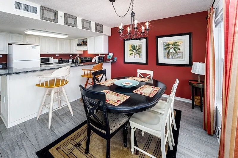 Islander 7004:Lavish retreat location-full kitchen, FREE BEACH Service & more in Fort Walton Beach, Florida, United States — photo 5