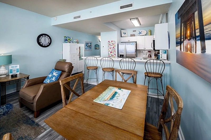 Pelican Isle 602: Top Floor 1br/2ba Offers The Best Views Around! Very Comfy in Fort Walton Beach, Florida, United States — photo 5