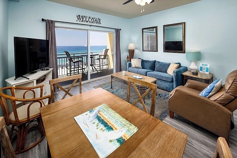 Pelican Isle 602: Top Floor 1br/2ba Offers The Best Views Around! Very Comfy in Fort Walton Beach, Florida, United States — photo 2