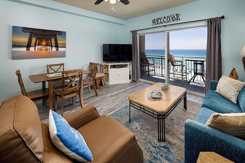 Pelican Isle 602: Top Floor 1br/2ba Offers The Best Views Around! Very Comfy in Fort Walton Beach, Florida, United States — photo 4