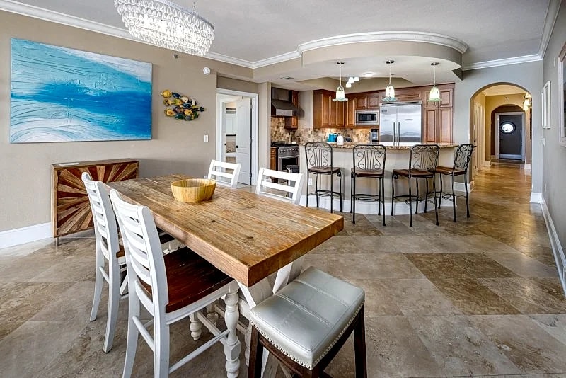 BR 108: Unforgettable beach front upscale condo, free beach service and more in Fort Walton Beach, Florida, United States — photo 4