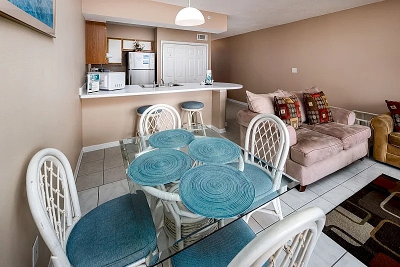 E.T.W 3003: Magnificent Views from this 3rd Floor Beach Front Condo! in Fort Walton Beach, Florida, United States — photo 4