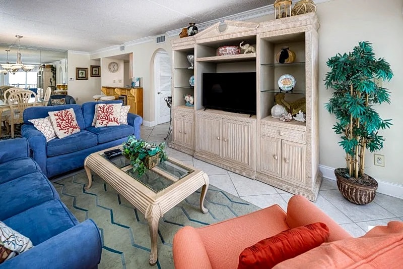 Island Echos 3L: Time to get your beach on! Adorable KEYLESS gulf front Condo in Fort Walton Beach, Florida, United States — photo 2