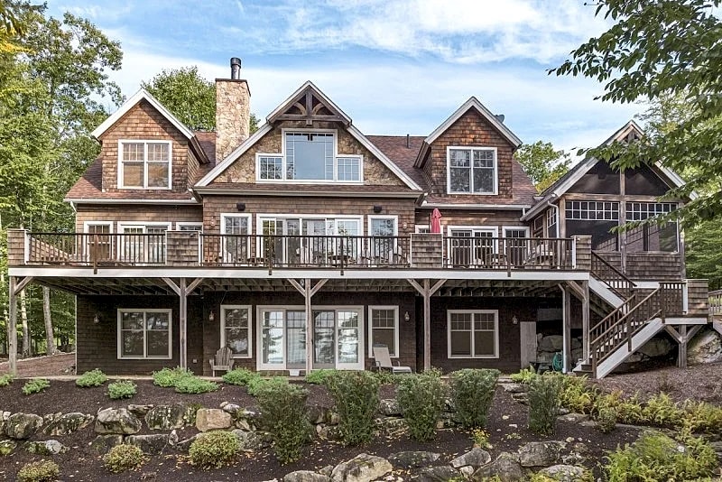 5000 Square Foot Winnipesaukee Luxury Home For 14 With 455 Feet of Waterfront in Moultonborough, New Hampshire, United States — photo 2