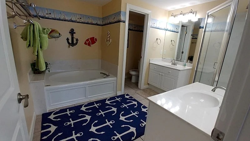 Turtle Walk Unit 202 Amazing Condo Amazing Views in Fort Walton Beach, Florida, United States — photo 5