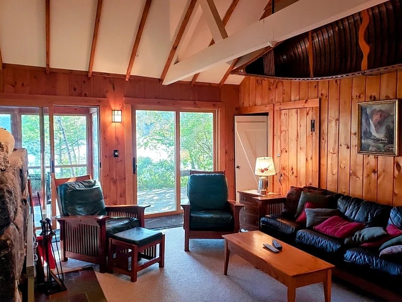 Cozy Lake Winnipesaukee Camp on Braun Bay with spectacular views in Moultonborough, New Hampshire, United States — photo 3