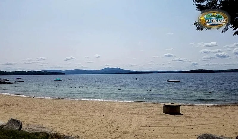 3 Bedroom Home is less than a 2 minute walk to Far Echo Harbor Beach in Moultonborough, New Hampshire, United States — photo 2