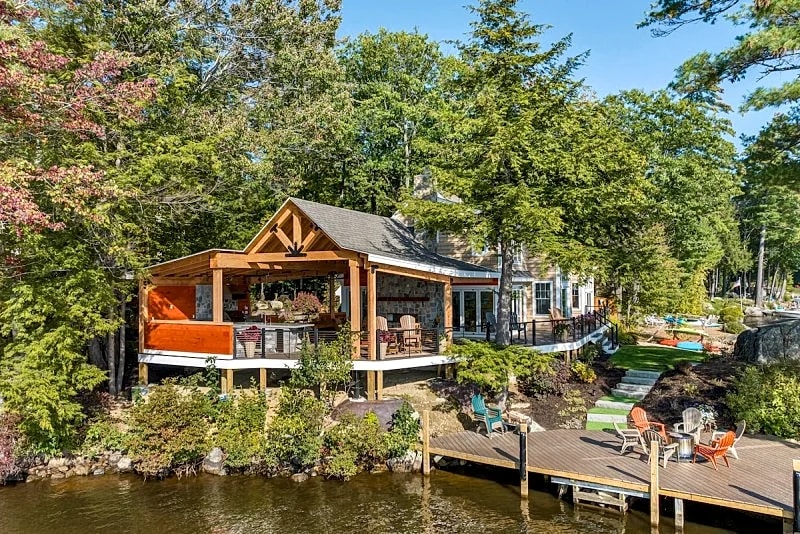 Luxury Home with Sand Beach and Great Views plus a Guest House in Moultonborough, New Hampshire, United States — photo 2