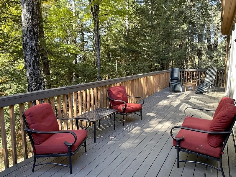 Wildwood on Lake Winnipesaukee Pet Friendly Beach Access Home Sleeping 10 in Moultonborough, New Hampshire, United States — photo 2