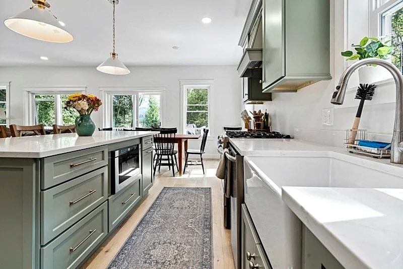 This New Home Is Directly Across From The Beach in Moultonborough, New Hampshire, United States — photo 5