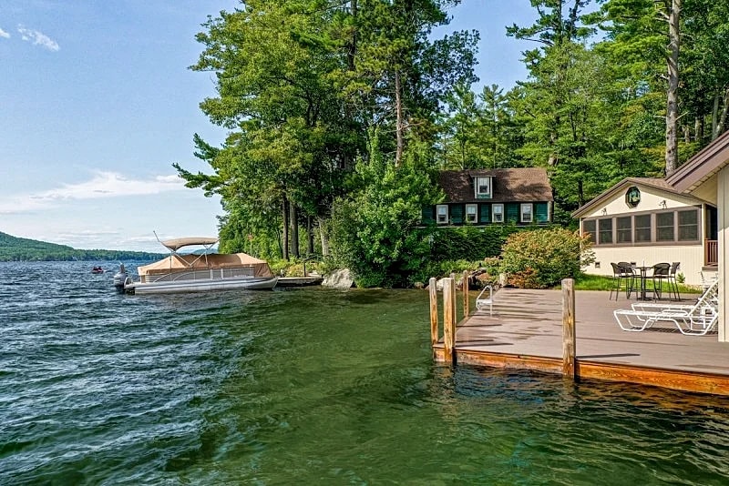 Alton Bay Home with restored Boathouse and Gorgeous Sunsets in Alton, New Hampshire, United States — photo 3