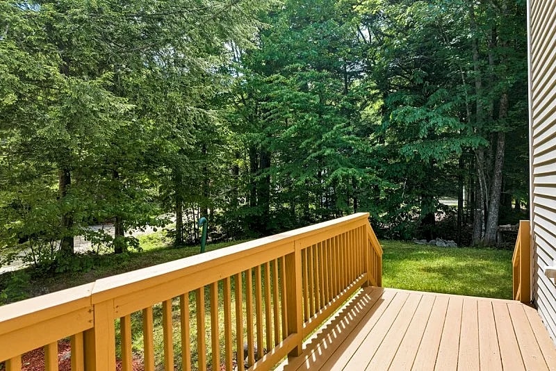 216 Jones: 2 BR, 2 BA House in Moultonborough, Sleeps 6 in Moultonborough, New Hampshire, United States — photo 4