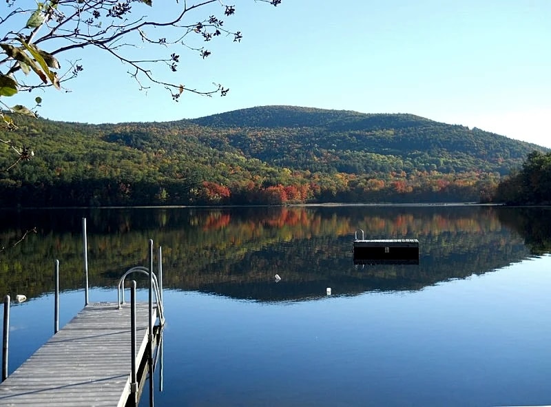 Peace awaits you on Wakondah Pond in Moultonborough, New Hampshire, United States — photo 5