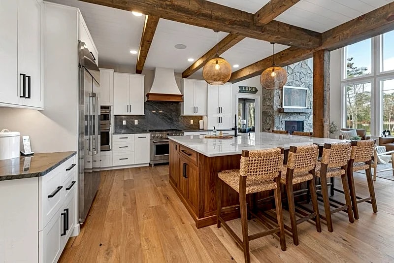 NEW custom built Adirondack style home sleeps 16 in 6 bedrooms in Moultonborough, New Hampshire, United States — photo 3