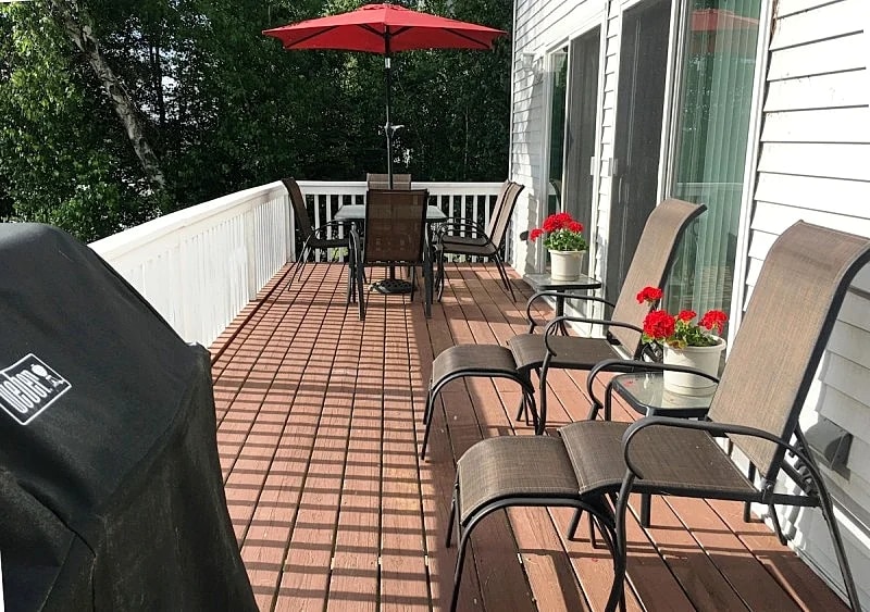 4 Bed 2 Bath Winnipesaukee Waterfront with Sand Beach and Dock that Sleeps 8 in Moultonborough, New Hampshire, United States — photo 2