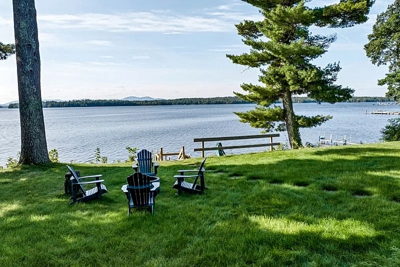 Winnipesaukee Waterfront home on Melvin Bay in Tuftonboro, New Hampshire, United States — photo 3