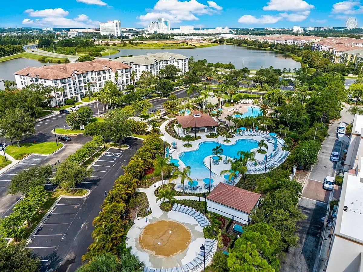 Elegant Luxury Across from Universal Epic Park! in Orlando, Florida, United States — photo 4