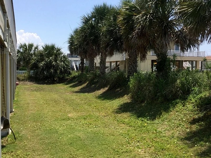 Cute And Cozy Beach House, Perfect for a Beach Getaway! in Pensacola, Florida, United States — photo 3