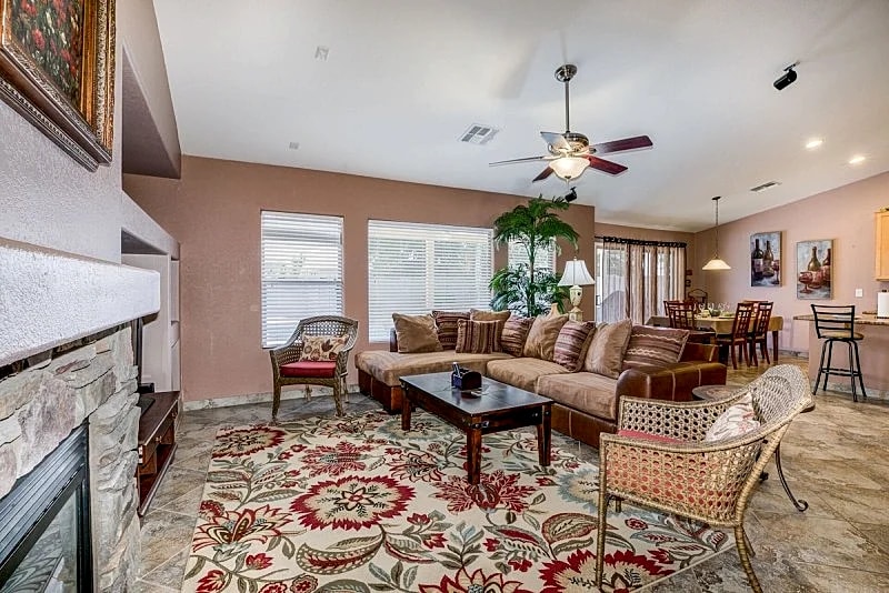 Queen Creek Pool Home! Close to Marketplace! in San Tan Valley, Arizona, United States — photo 3