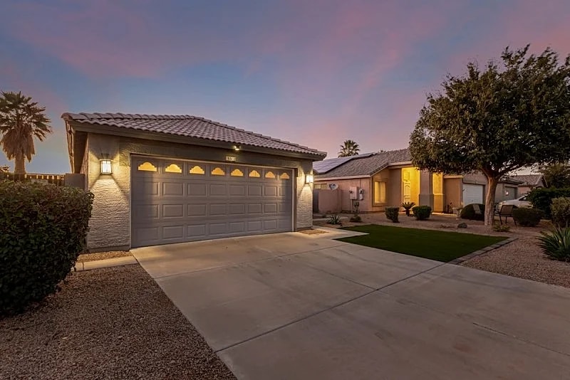 Surprise! Dog Friendly, Heated Pool Home in Surprise, Arizona, United States — photo 3