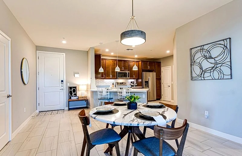The Cays Resort Condo! Tons of Amenities! in Chandler, Arizona, United States — photo 5