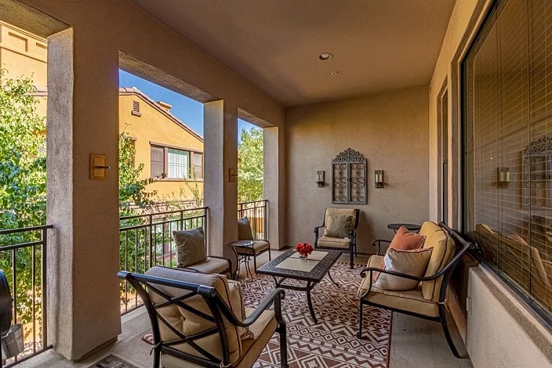 Fulton Ranch Town House! Heated Pool, Gym! 2 King Beds! 1 Dog Friendly!