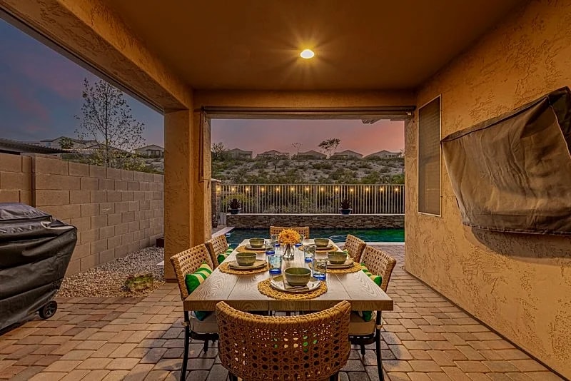 Super Fresh Pool Home! Private, Sleeps 8, Office! in Sun City West, Arizona, United States — photo 3