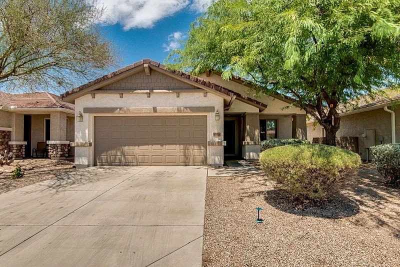 Active Adult 55+Community Golf Course View! in San Tan Valley, Arizona, United States — photo 3