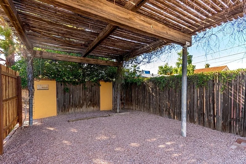 Walk to Downtown Chandler! Darling Home with Private Yard and Parking! in Chandler, Arizona, United States — photo 4