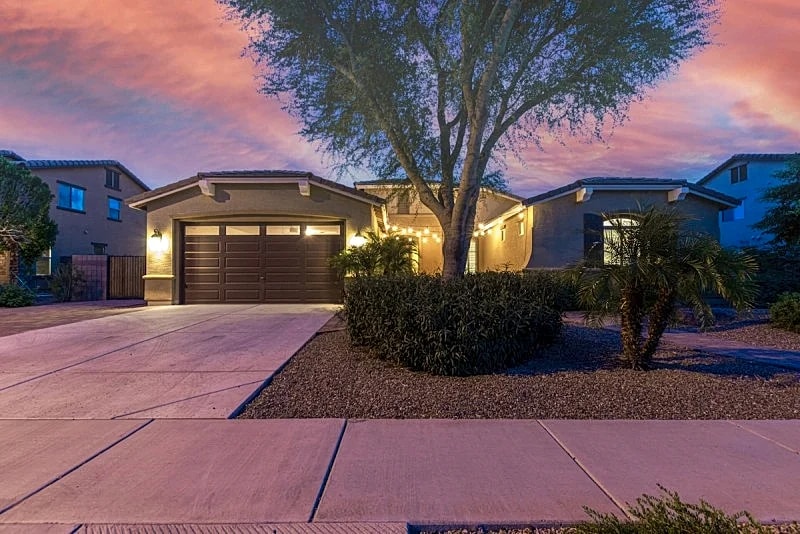 Heated Pool & Spa! Resort Backyard. in Chandler, Arizona, United States — photo 5