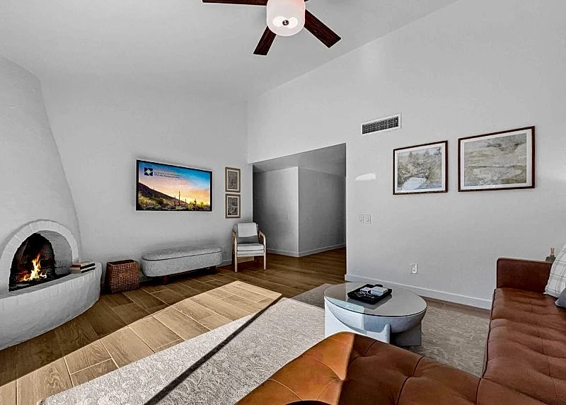 Fireplace- Elegance- Comfort- Location! in Arizona, United States — photo 5