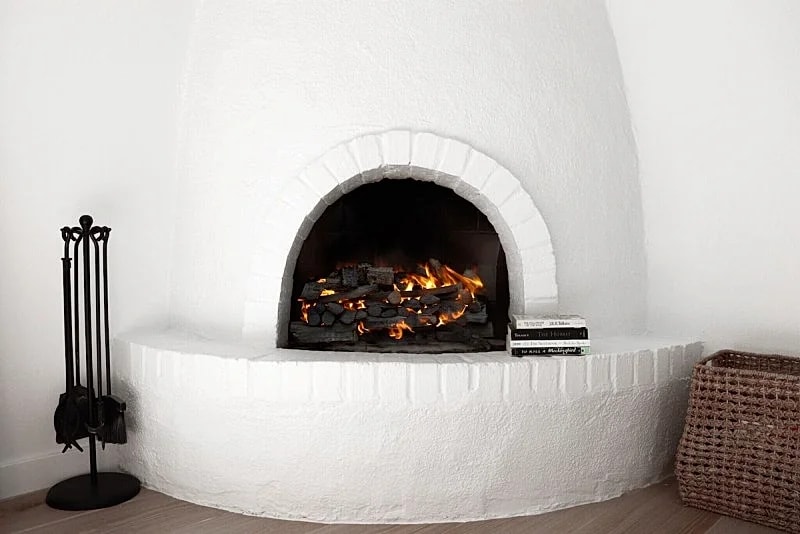 Fireplace- Elegance- Comfort- Location! in Arizona, United States — photo 3
