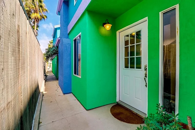 Discounted Rates - Ocean Beach Holiday getaway - enjoy the laid back beach townhouse in San Diego, California, United States — photo 4