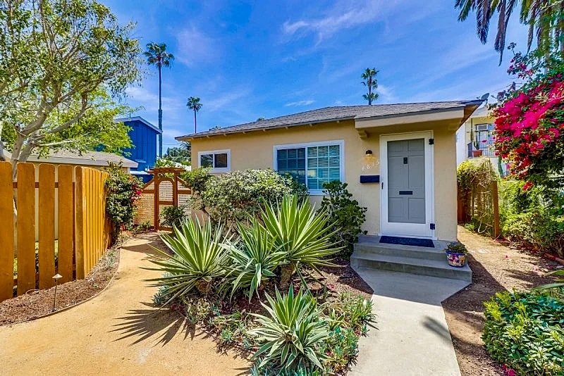 Smiths Cottage By The Beach - your little slice of heaven near the beach. in San Diego, California, United States — photo 3