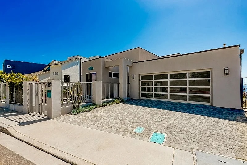 Chelsea House: Panoramic Ocean Views, Walk to Shops and Restaurants in San Diego, California, United States — photo 3