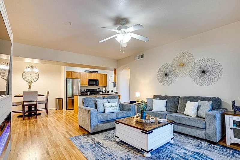 Delightful Condo! Heated Pools and Hiking! Gated Community. in Mesa, Arizona, United States — photo 2